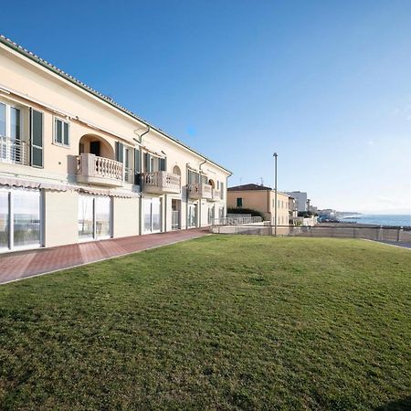 Suite Vista Mare San Vincenzo Exteriér fotografie